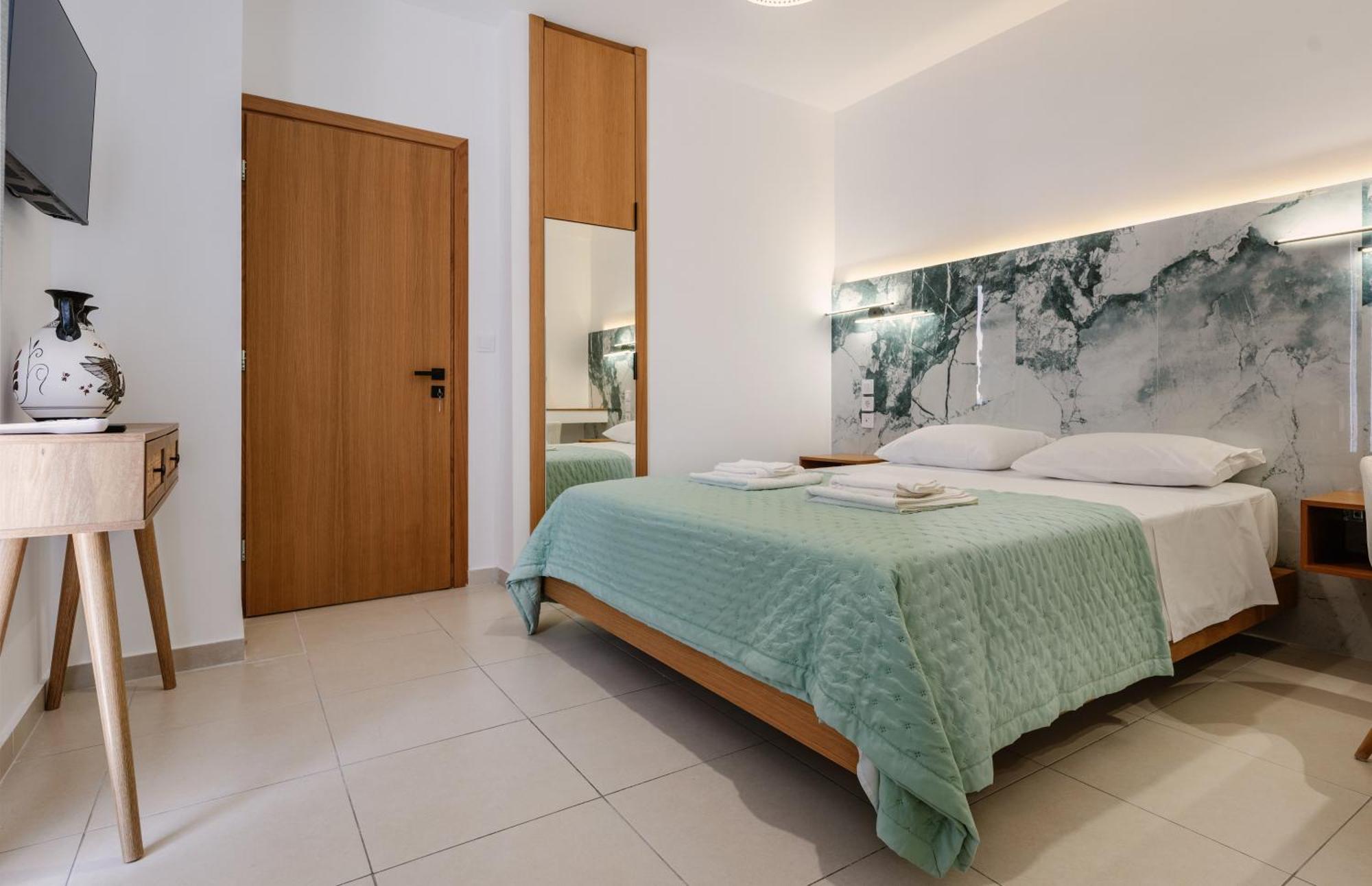 Ionis Seafront Suite Preveza Esterno foto