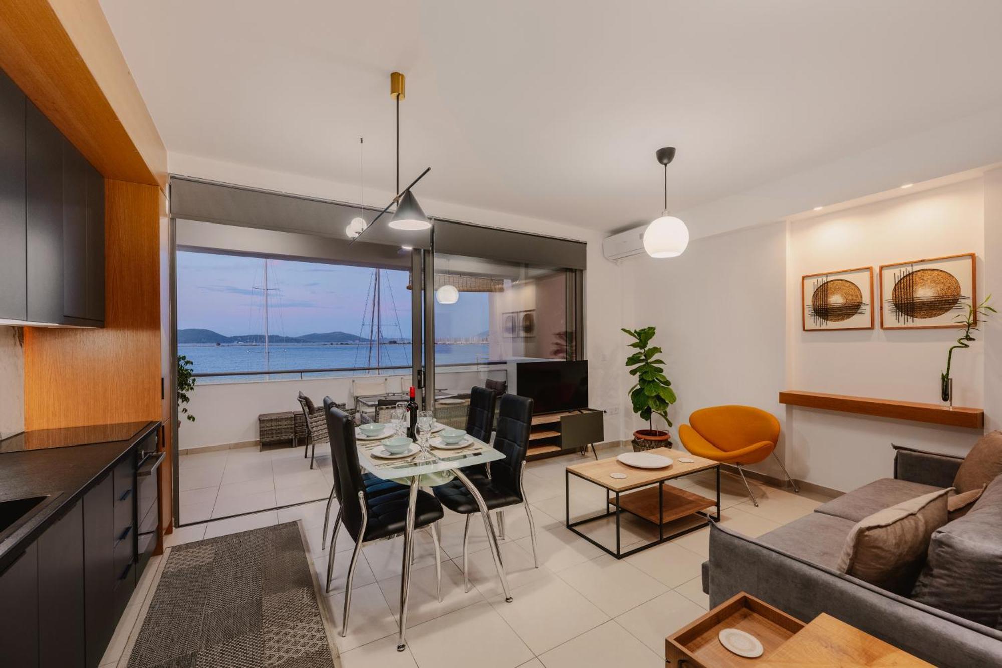 Ionis Seafront Suite Preveza Esterno foto