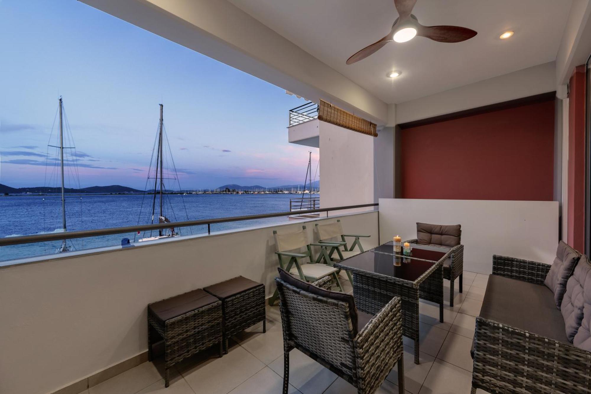 Ionis Seafront Suite Preveza Esterno foto